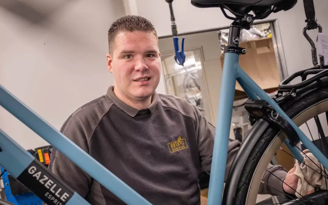 Monteur in de werkplaats